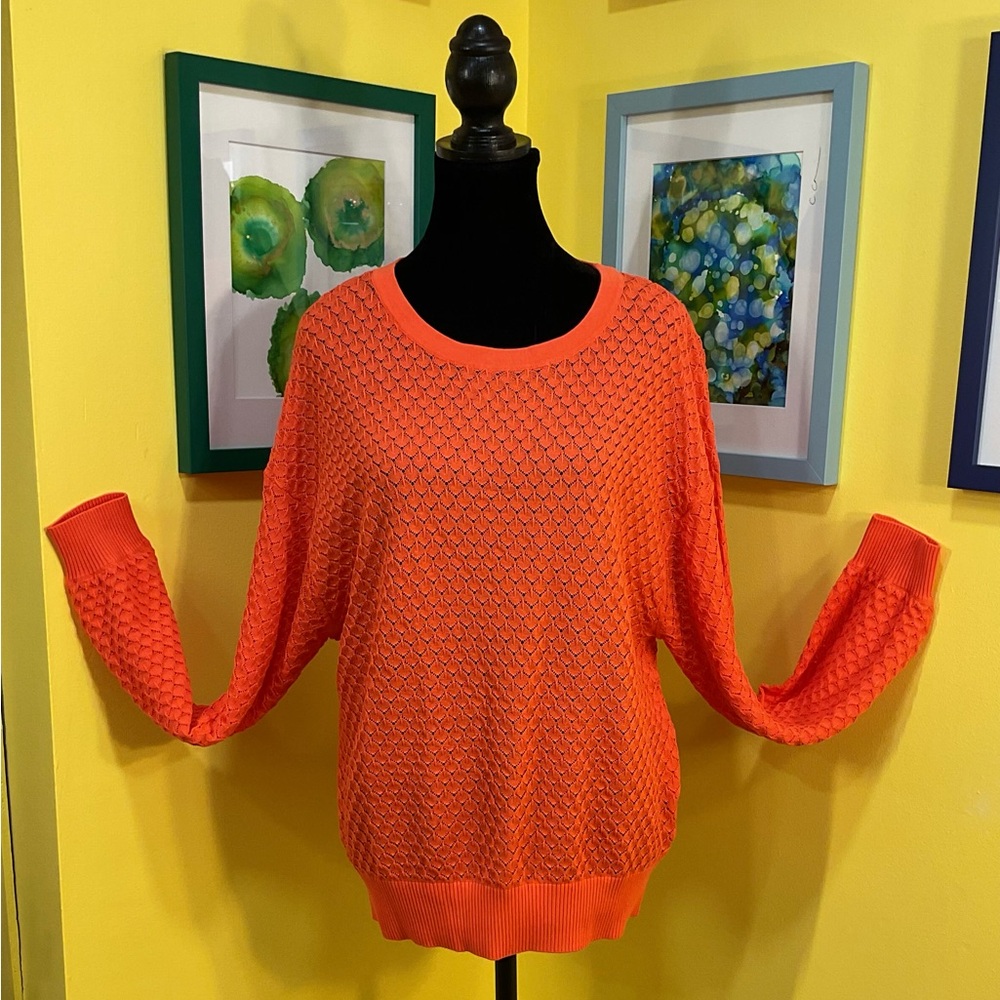NWT Gil’B “Belinda” Coral Eyelet Crochet Crew-Neck Sweater Size Large
